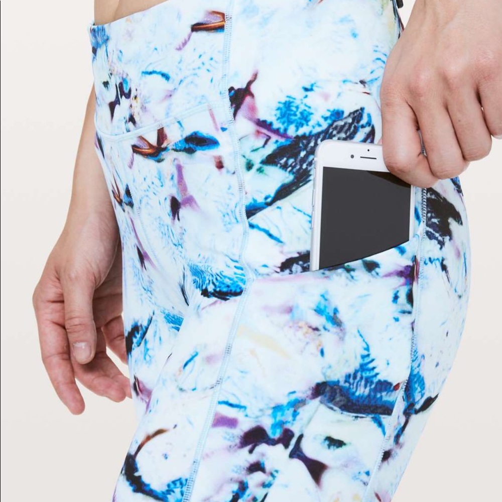 SOLD NWOT Lululemon Speed Up Tight 28” Exposure Multi - Picture 3 of 10
